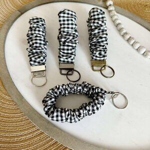 Black & White Checkered Scrunchie Keychain Wristlet